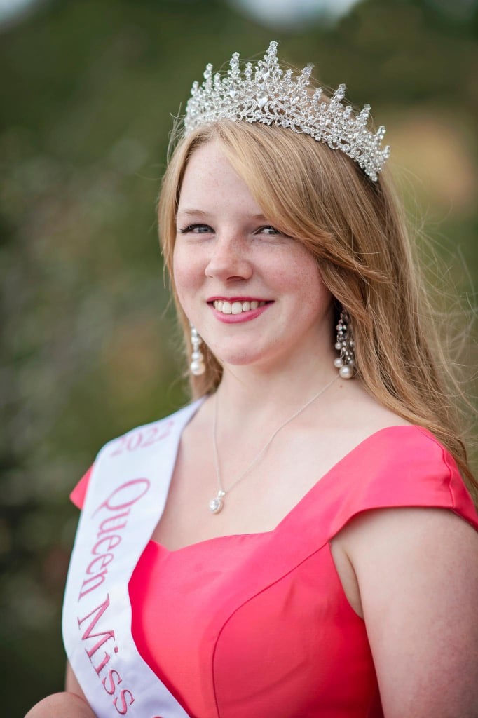 Miss Spokane Valley Valleyfest