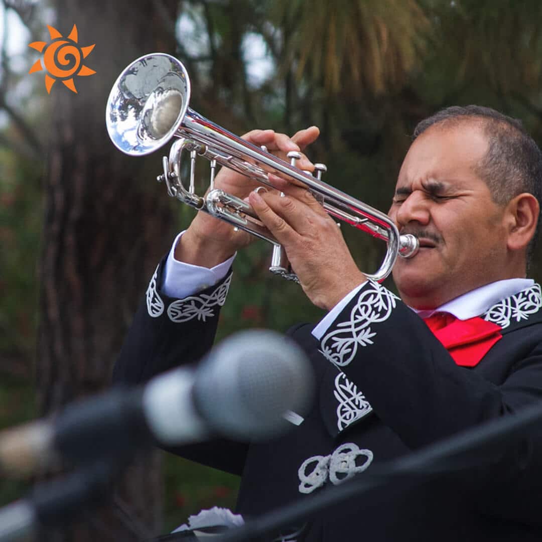 Mariachi las arguilas.